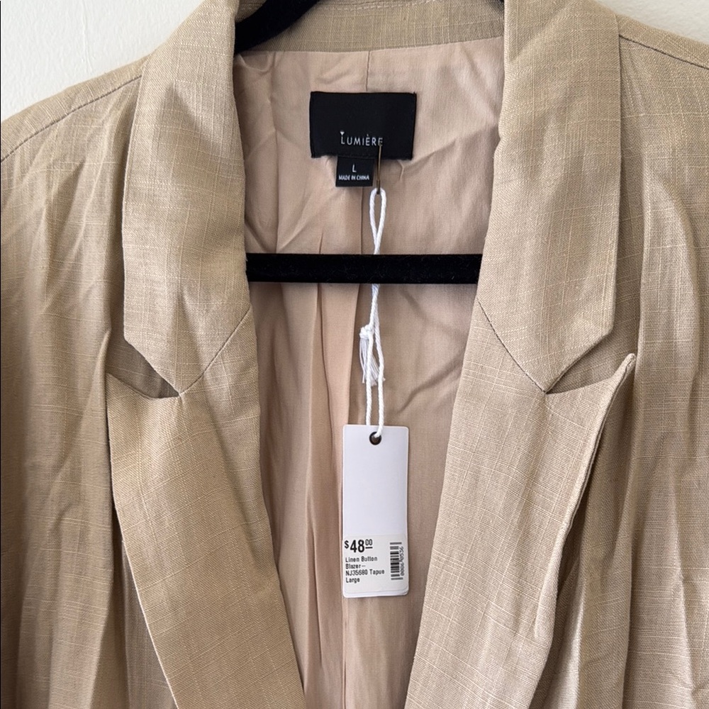 Lumiere Beige Women's Blazer - Picture 2 of 7